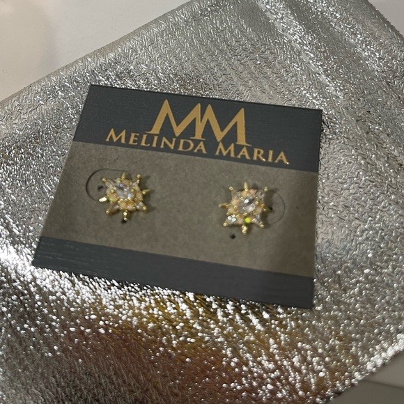 MELINDA Maria Earrings - Picture 2 of 3